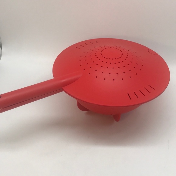 Tupperware Double Colander 2 Liter - Picture 12 of 16